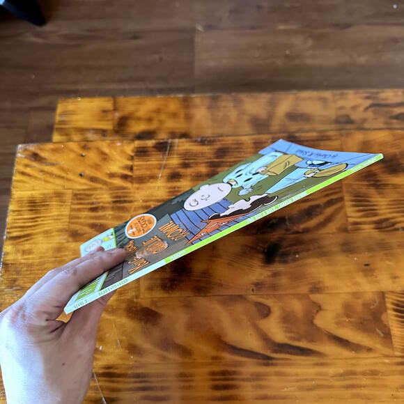 Peanuts Ready-To-Read Lvl 2 You Got A Rock Charlie Brown! Halloween Sticker Book - Picture 8 of 8